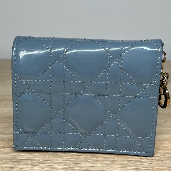 Christian Dior Compact Lady Dior Wallet Grey Patent Cannage Calfskin Wallet - Picture 2 of 7